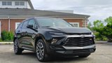 Used 2024 Chevrolet Blazer RS w/ Enhanced Convenience Package image 2