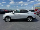 Used 2018 Chevrolet Equinox LT image 2