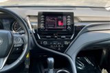 Used 2024 Toyota Camry SE image 6