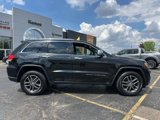 Used 2018 Jeep Grand Cherokee Limited image 3