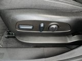 Used 2022 GMC Terrain SLE w/ Driver Convenience Package image 3
