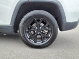 Used 2024 Jeep Grand Cherokee Altitude image 4