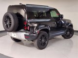 Used 2022 Land Rover Defender 90 image 2