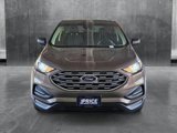 Used 2019 Ford Edge SE image 2