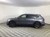 Used 2022 Volkswagen Tiguan SE image 4