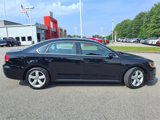 Used 2013 Volkswagen Passat TDI SE image 2