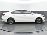 Used 2024 Kia Forte LXS w/ LXS Technology Package image 6
