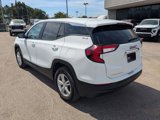 Used 2024 GMC Terrain SLE image 3