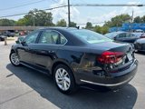 Used 2018 Volkswagen Passat 2.0T SE image 5