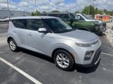 Used 2020 Kia Soul S image 2