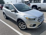 Used 2017 Ford Escape SE image 3