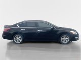 Used 2013 Nissan Altima 2.5 SL image 2