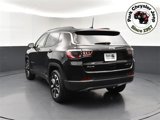 Certified 2023 Jeep Compass Limited image 4
