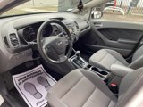 Used 2017 Kia Forte LX image 3