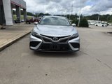Used 2023 Toyota Camry SE image 3
