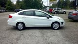 Used 2013 Ford Fiesta SE w/ Super Fuel Economy Pkg image 3