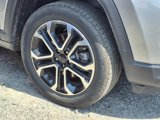 Certified 2022 Jeep Compass Limited image 4