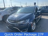Used 2017 Chrysler Pacifica Limited w/ UConnect Theater Package image 2