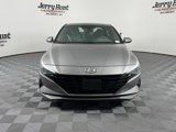 Used 2021 Hyundai Elantra SE image 4