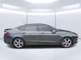 Used 2015 Ford Fusion SE w/ Equipment Group 201A image 2