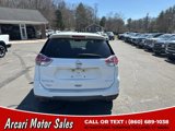 Used 2016 Nissan Rogue SV image 4