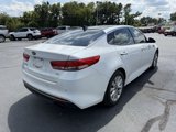 Used 2018 Kia Optima EX w/ Premium Package image 4