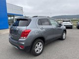 Used 2019 Chevrolet Trax LT w/ LT Convenience Package image 4