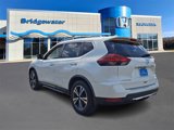 Used 2018 Nissan Rogue SL w/ Premium Package image 4