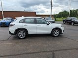Used 2023 Honda HR-V LX image 2