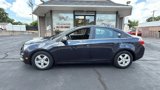 Used 2016 Chevrolet Cruze LT image 2