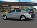 New 2025 Hyundai Elantra Sport image 4