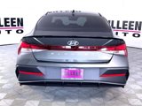 Used 2025 Hyundai Elantra Sport image 6