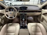 Used 2013 Volvo XC70 T6 image 2