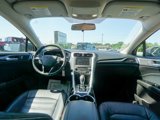 Used 2016 Ford Fusion SE image 2