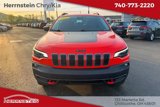 Used 2021 Jeep Cherokee Trailhawk image 3