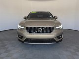 Certified 2022 Volvo XC40 T4 Inscription w/ Advanced Package image 3