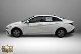 New 2025 Hyundai Elantra SE image 5