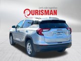 Used 2022 GMC Terrain SLE w/ Driver Convenience Package image 4