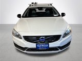 Used 2016 Volvo V60 T5 Cross Country w/ Convenience Package image 3