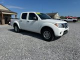 Used 2016 Nissan Frontier SV image 2
