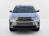 Used 2017 Toyota Highlander Plus image 2