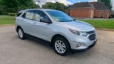 Used 2018 Chevrolet Equinox LS image 2
