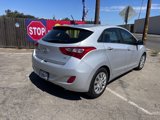 Used 2017 Hyundai Elantra GT image 5