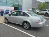 Used 2009 Ford Taurus Limited image 2