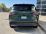 Used 2023 Toyota Sienna Platinum image 4
