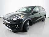 Certified 2022 Kia Niro LXS image 3