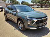 Used 2025 Chevrolet Trax LT w/ Driver Confidence Package image 6