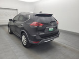 Used 2018 Nissan Rogue SV image 5