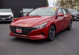 Used 2023 Hyundai Elantra SEL w/ Convenience Package image 3