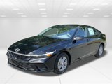 New 2025 Hyundai Elantra SE image 3